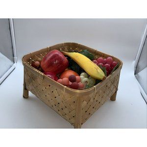 Wicker Square Basket W/feet With Colorful Plastic Fruit 9x9x5
